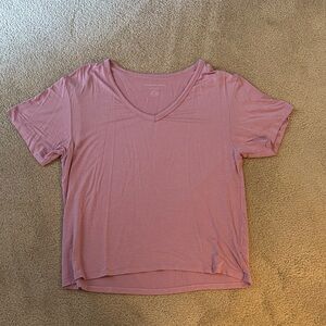 American Eagle Outfitters Mauve V-Neck Tee